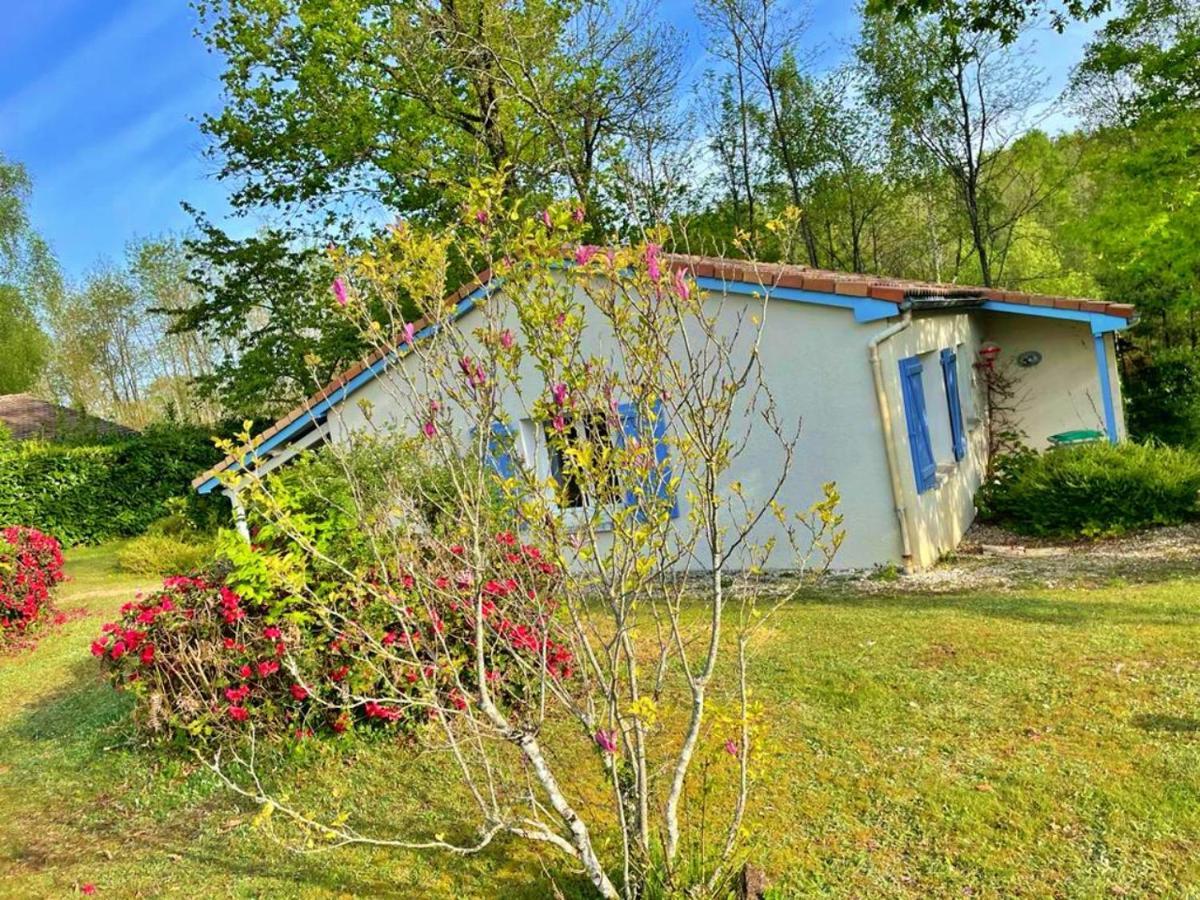 Vakantie Woning Le Chat Maison 175 Ecuras Exterior photo